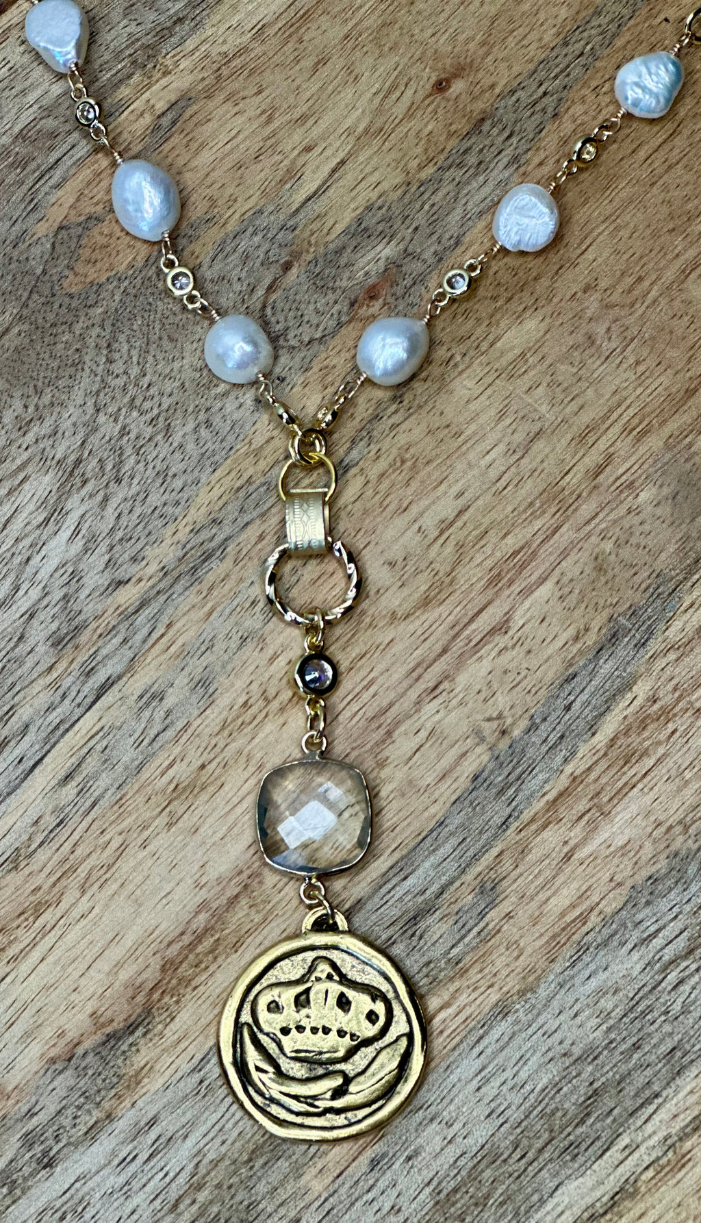 The Aurelia Crown Bee Necklace